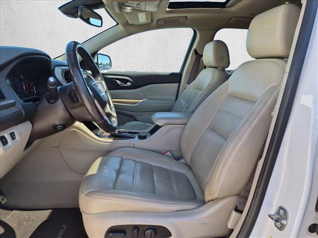 Used 2017 GMC Acadia Denali w/ Technology Package AWD/4WD image 13