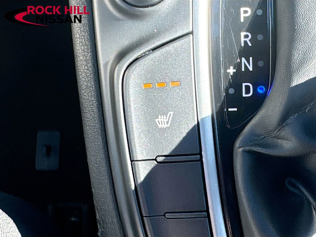 Used 2020 Hyundai Kona SEL w/ Cargo Package image 17