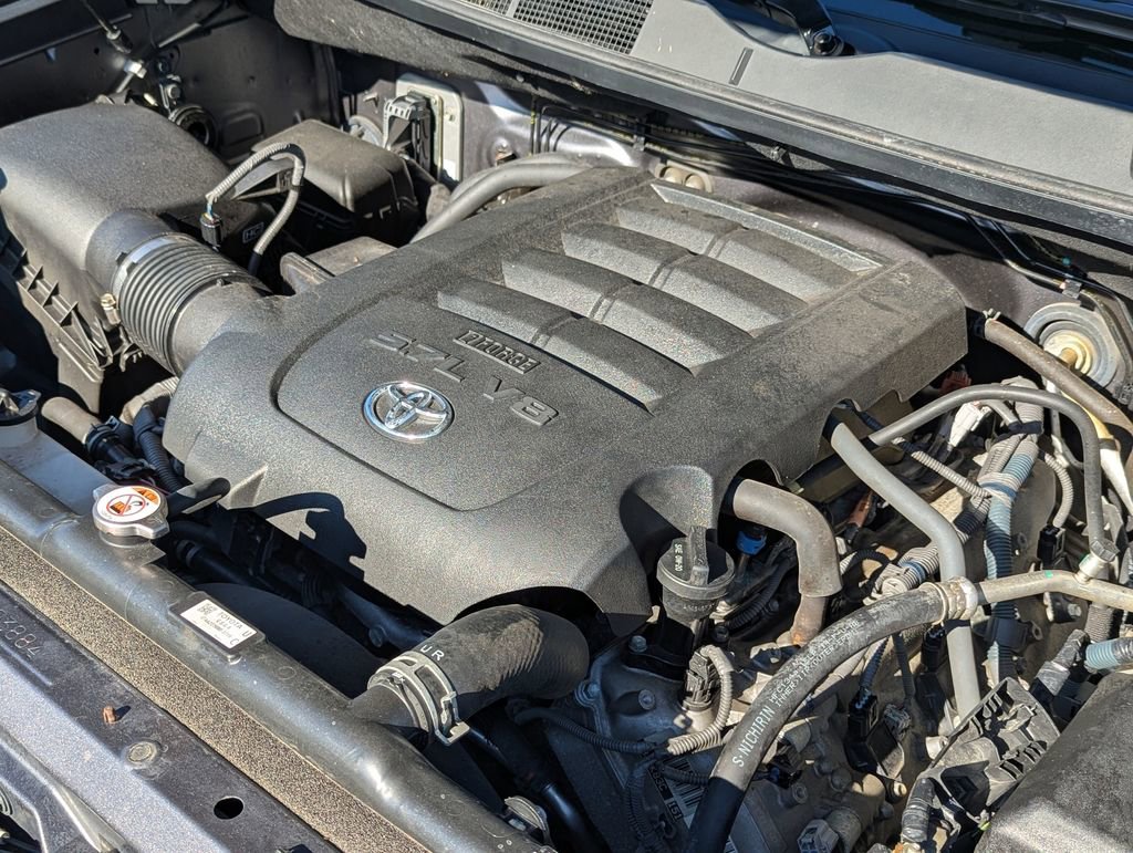 Used 2018 Toyota Tundra SR5 w/ TRD Off Road Package image 37