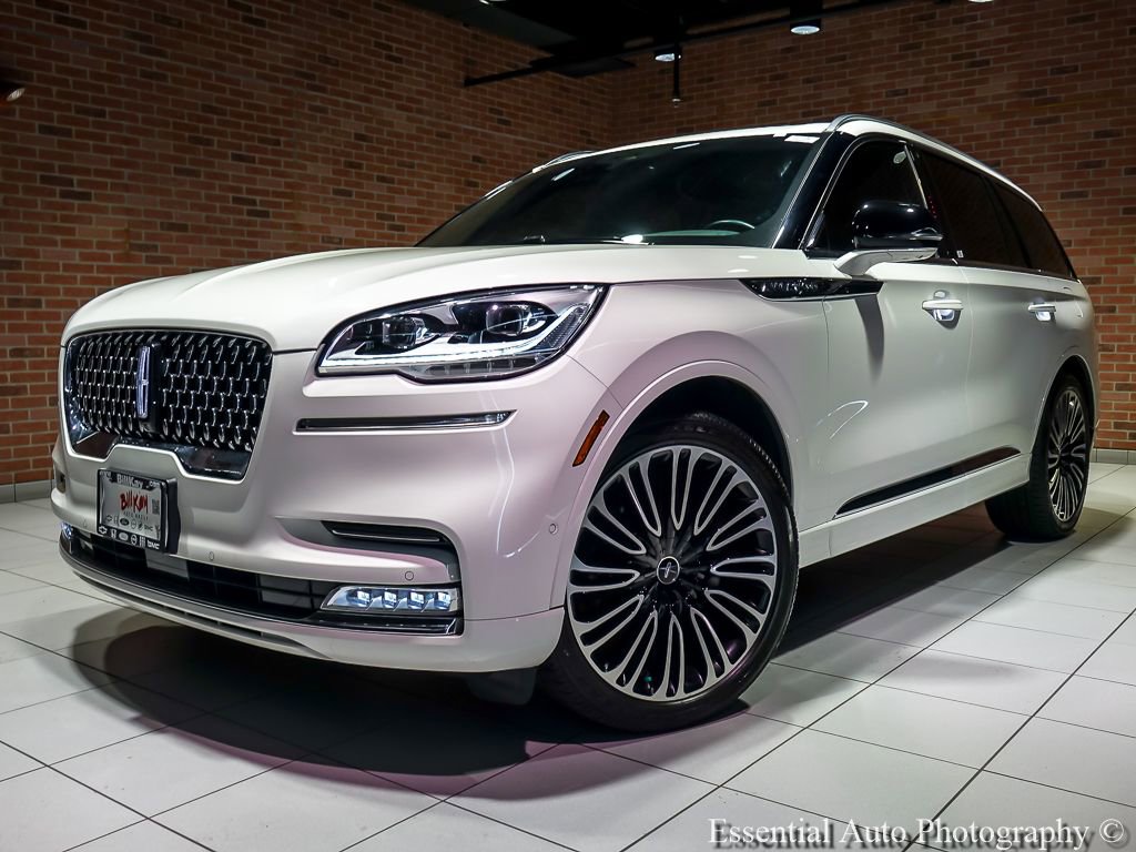 Used 2024 Lincoln Aviator Black Label w/ Dynamic Handling Package AWD/4WD image 2
