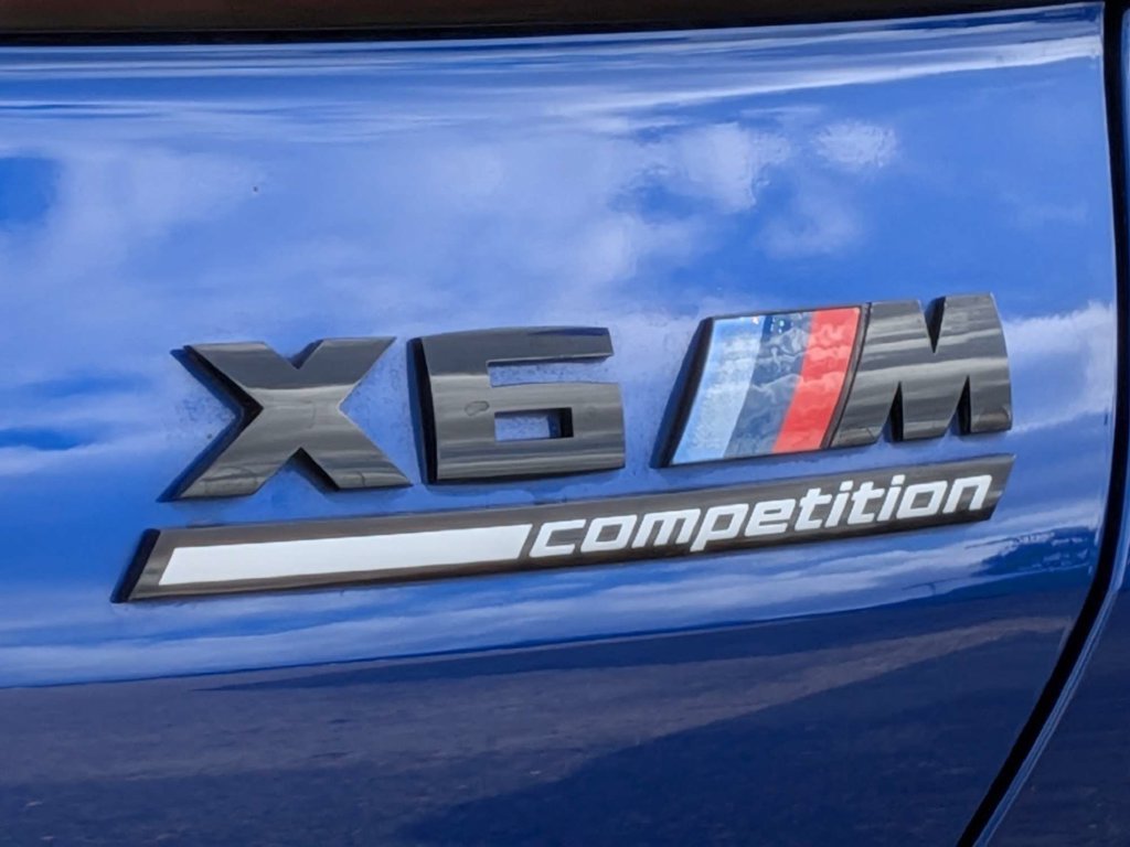 Used 2022 BMW X6 M w/ Competition Package AWD/4WD image 17