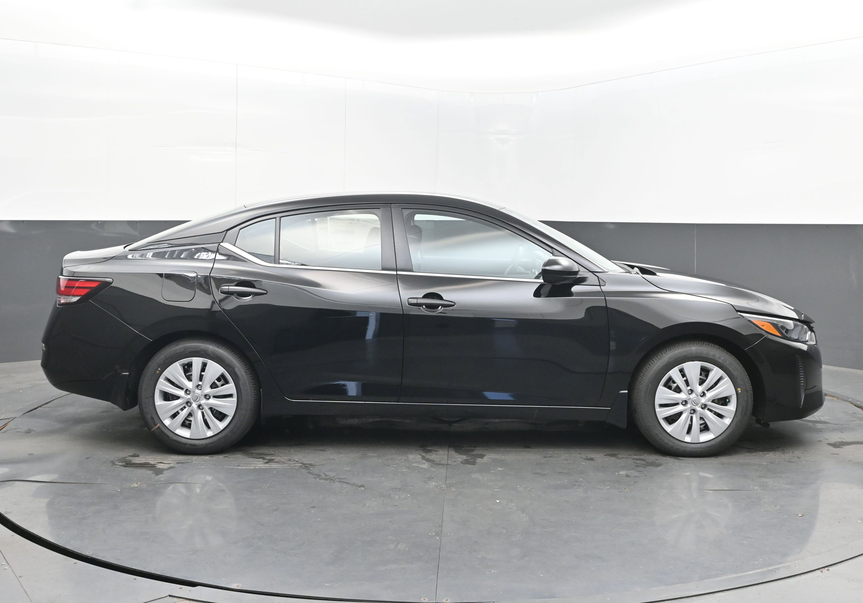 New 2025 Nissan Sentra S image 8