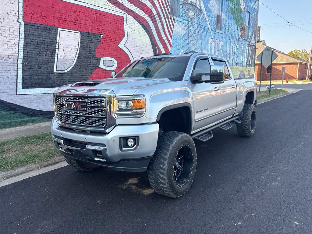 Used 2019 GMC Sierra 2500 Denali w/ Duramax Plus Package AWD/4WD image 54