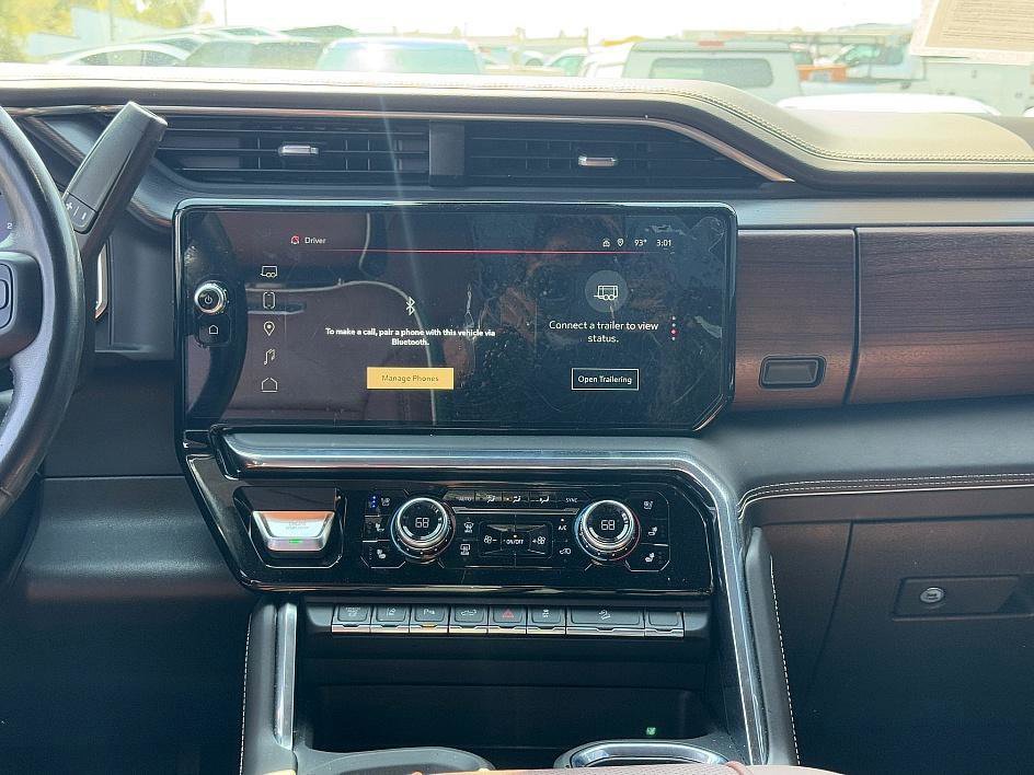 Used 2024 GMC Sierra 2500 Denali Ultimate w/ Max Trailering Package image 27