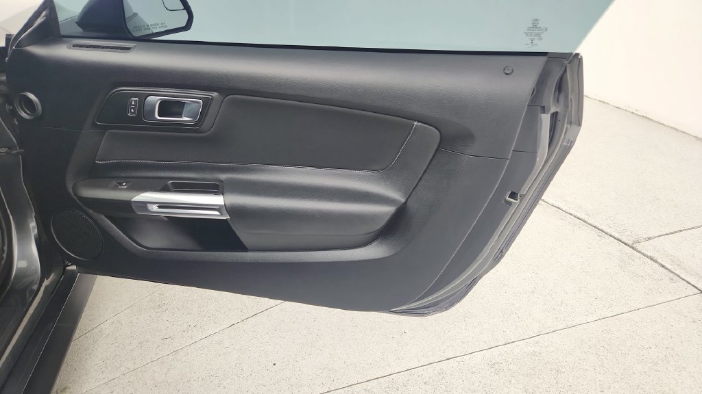 Used 2019 Ford Mustang GT RWD image 27