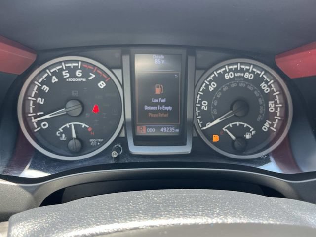 Used 2020 Toyota Tacoma TRD Off-Road w/ TRD Premium Off Road Package AWD/4WD image 41