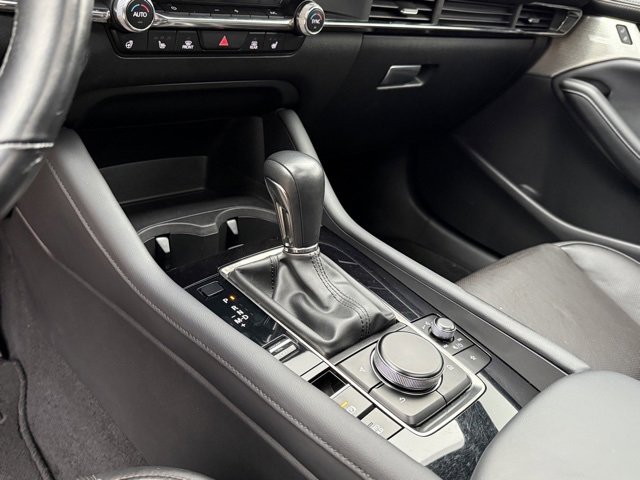 Used 2022 MAZDA MAZDA3 s image 22