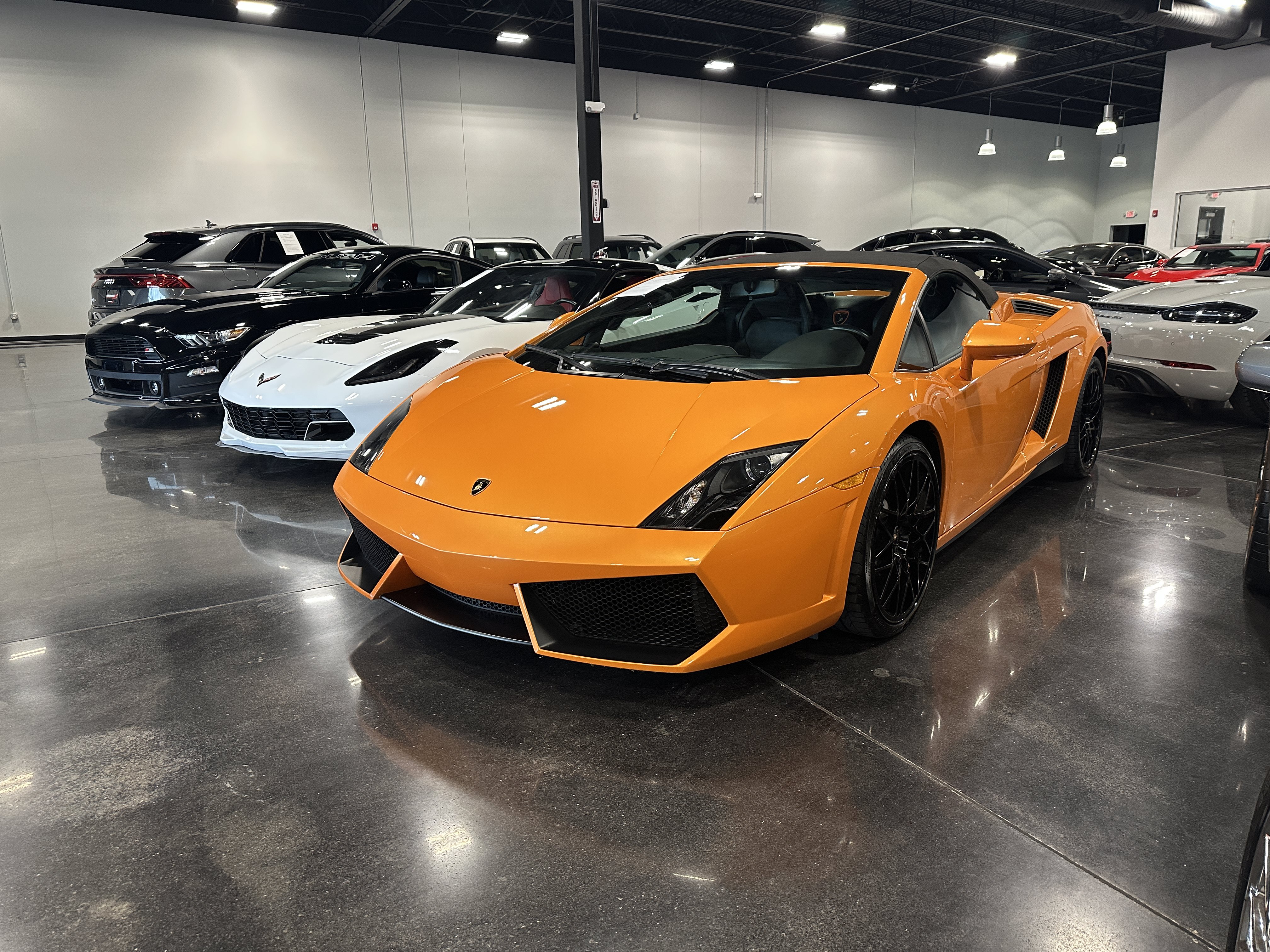 Used 2012 Lamborghini Gallardo LP 550-2 RWD image 2