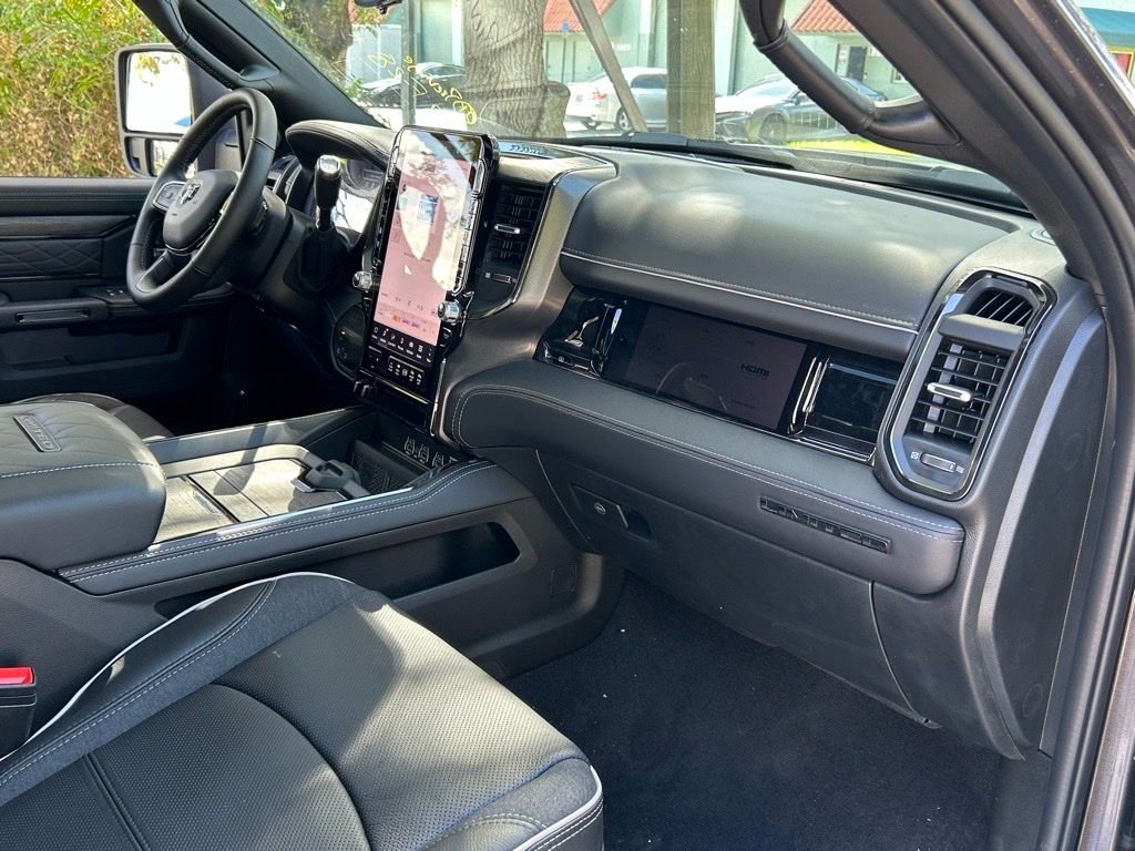 New 2026 RAM 3500 Limited image 40