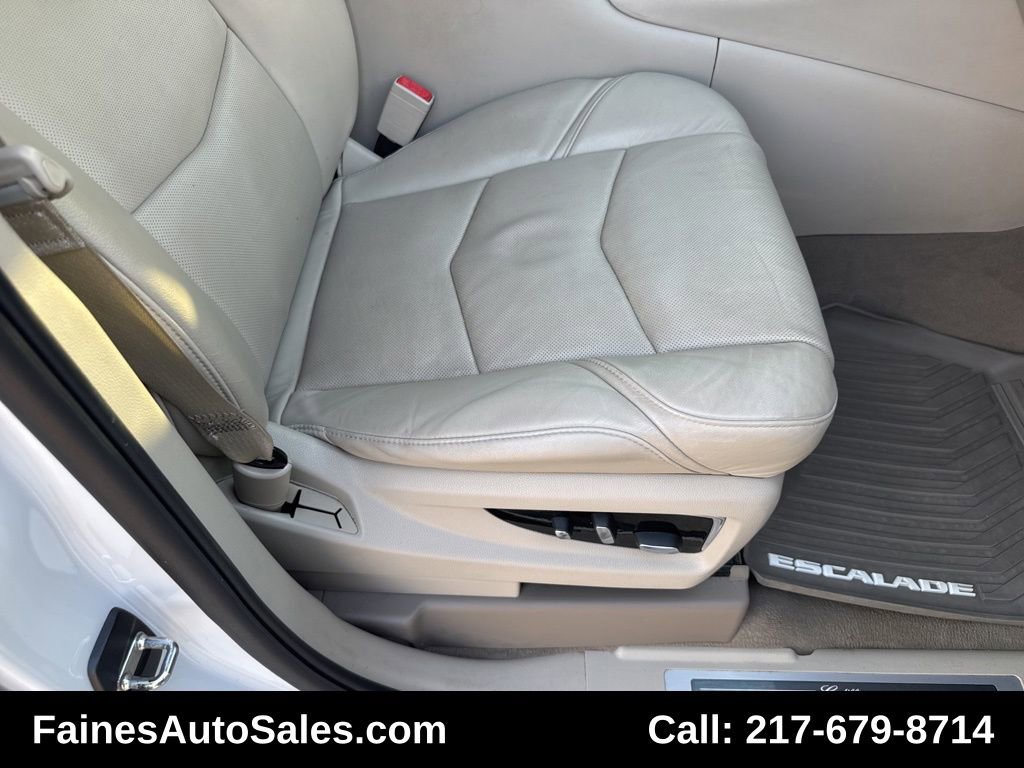 Used 2016 Cadillac Escalade Luxury image 94