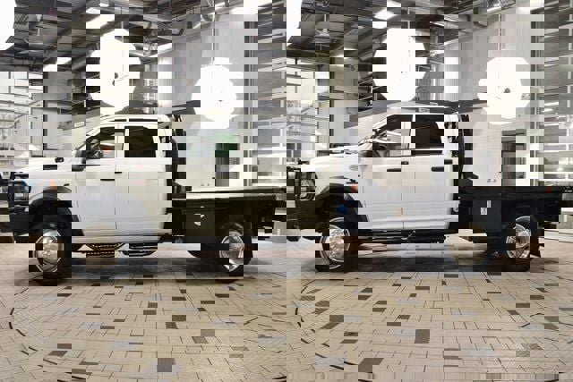 Used 2024 RAM 5500 Tradesman w/ Max Tow Package image 3