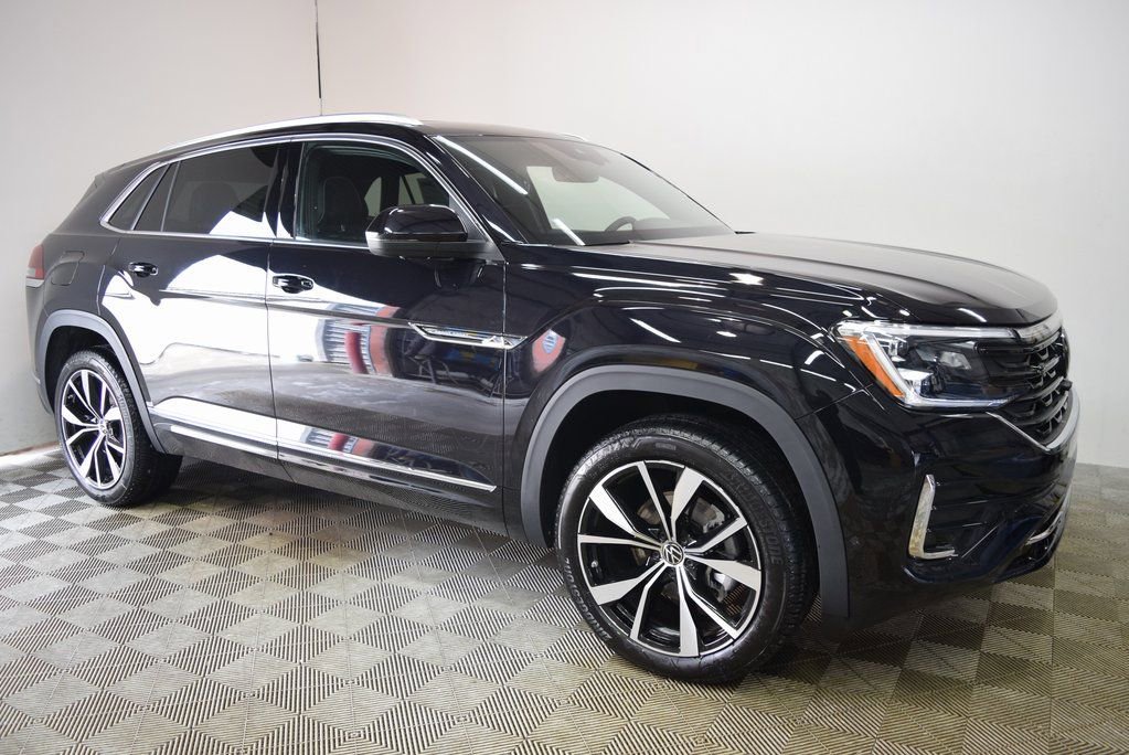 New 2025 Volkswagen Atlas Cross Sport SEL Premium R-Line image 3