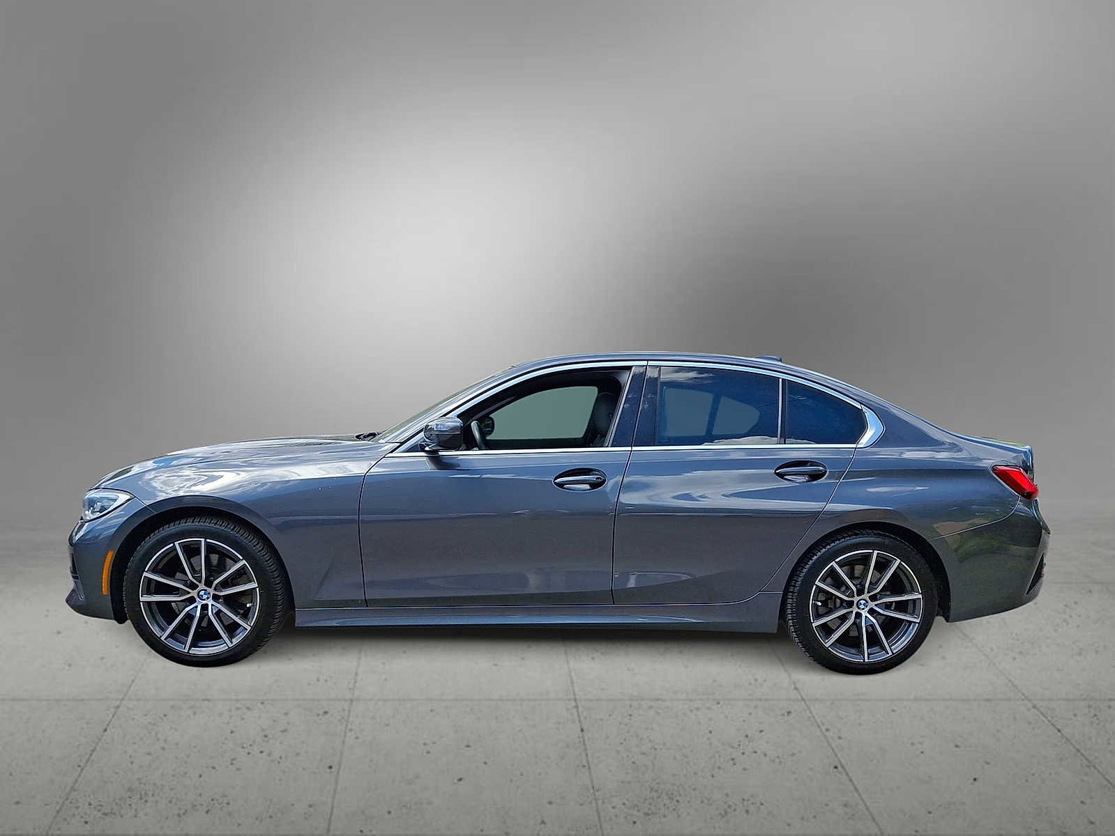 Used 2021 BMW 330i xDrive Sedan w/ Convenience Package AWD/4WD image 5