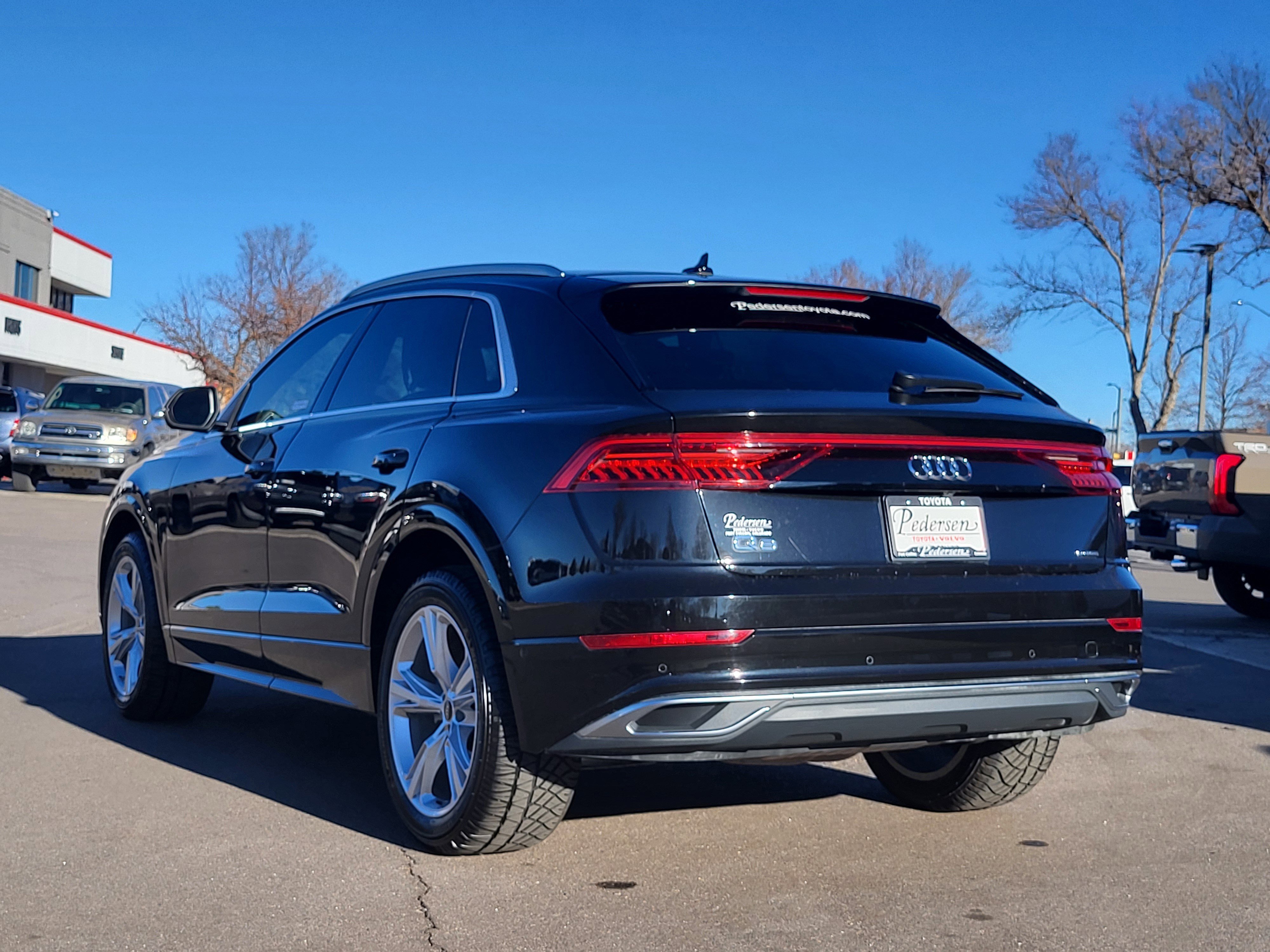 Used 2022 Audi Q8 Premium Plus image 5