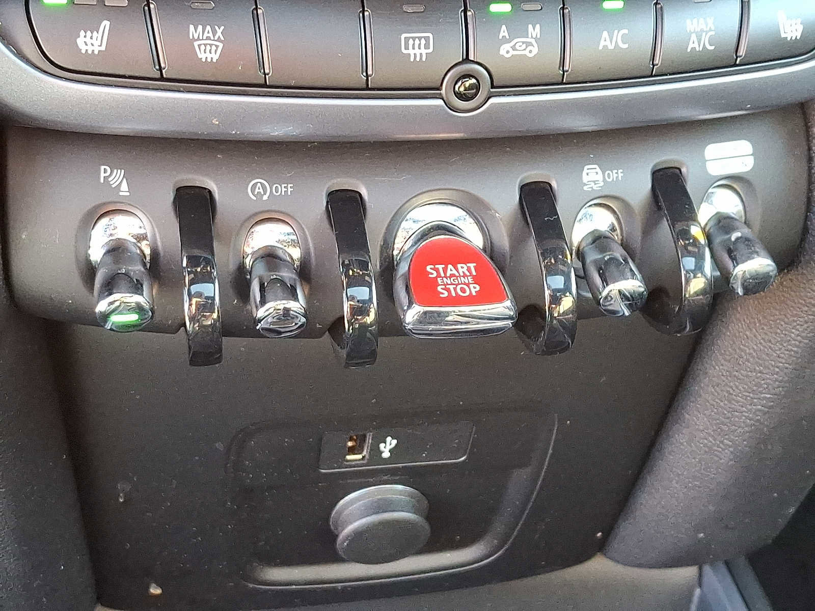 Used 2023 MINI Cooper Countryman S w/ Mini Untamed Edition image 25