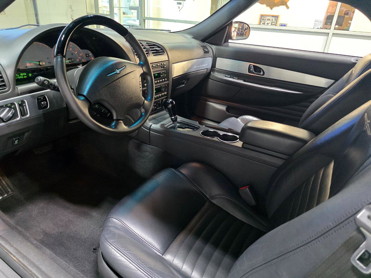 Used 2002 Ford Thunderbird RWD image 16
