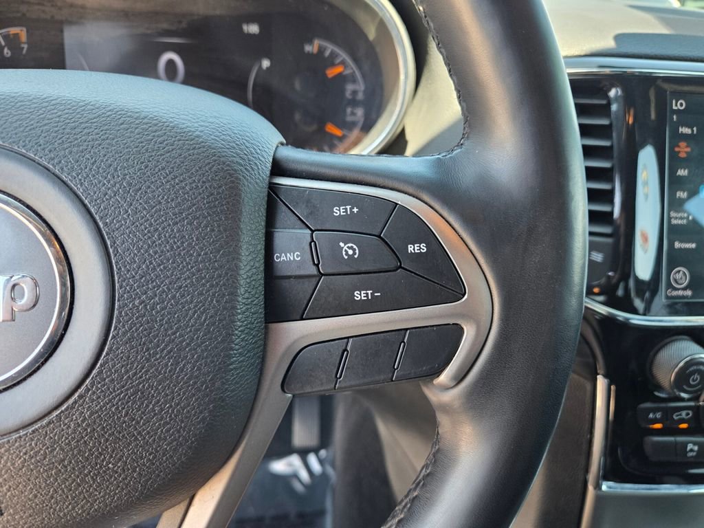 Used 2021 Jeep Grand Cherokee Laredo X RWD image 30