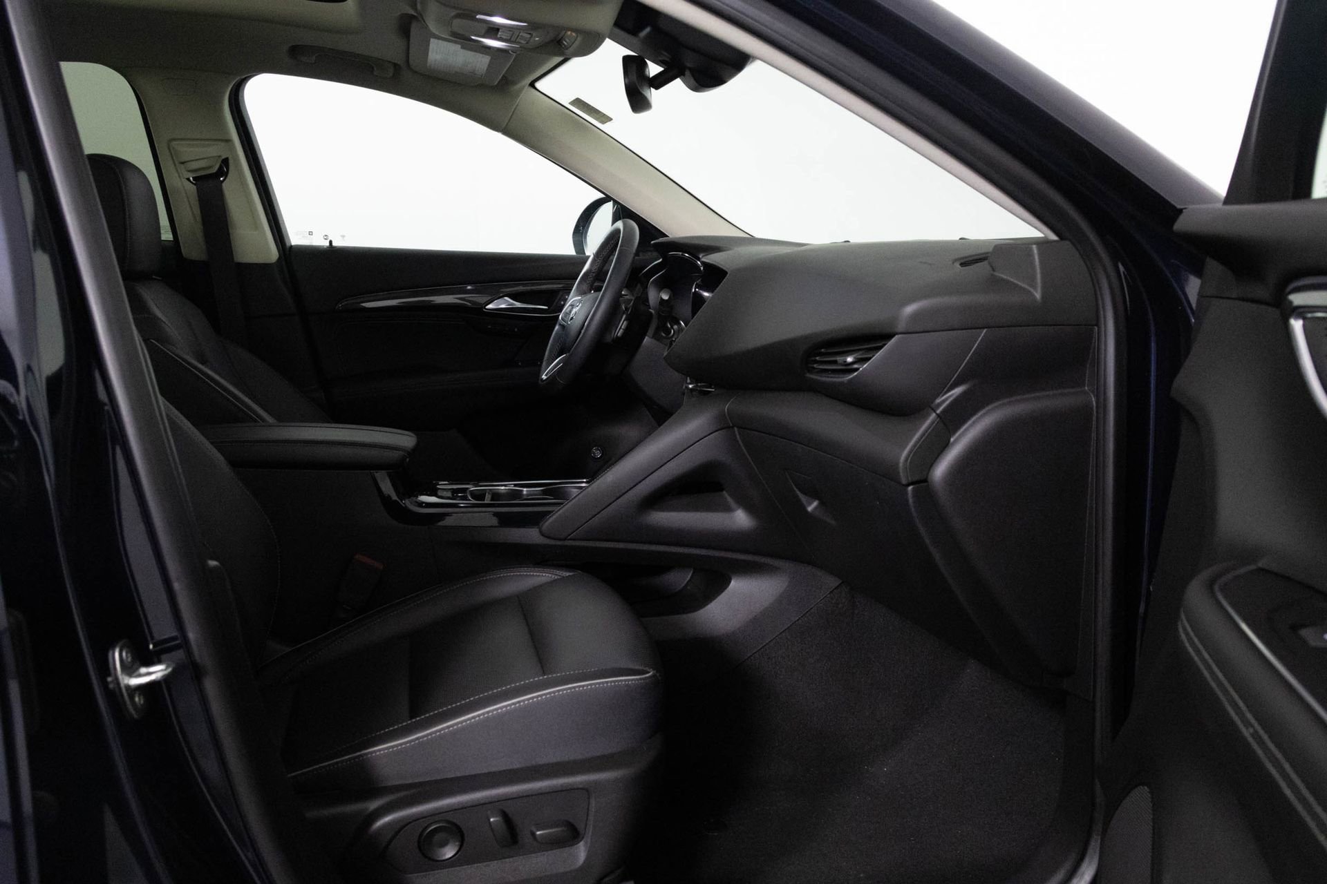 Used 2021 Buick Envision Essence image 41