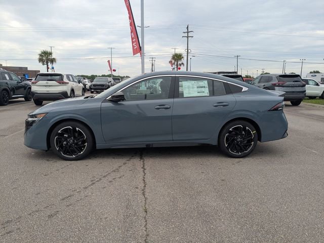 New 2026 Nissan Sentra SR w/ SR Premium Package FWD image 6