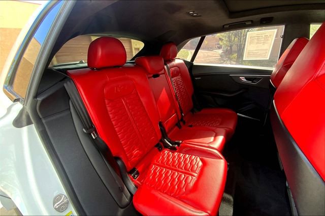 Used 2023 Audi RS Q8 4.0T image 19