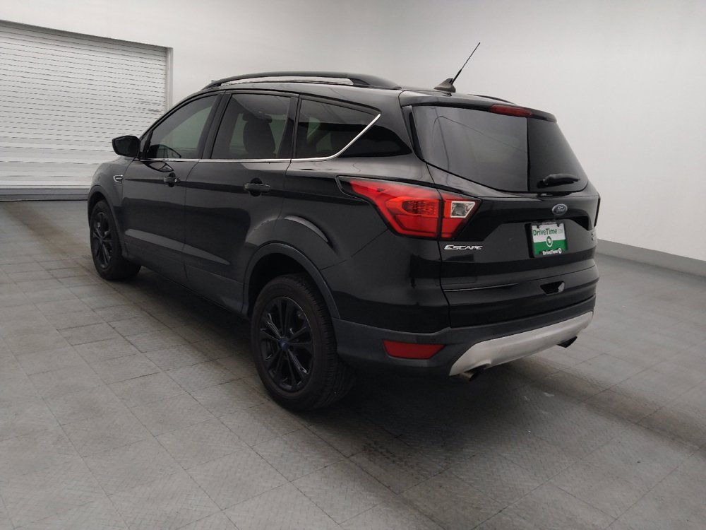 Used 2019 Ford Escape SEL FWD image 3