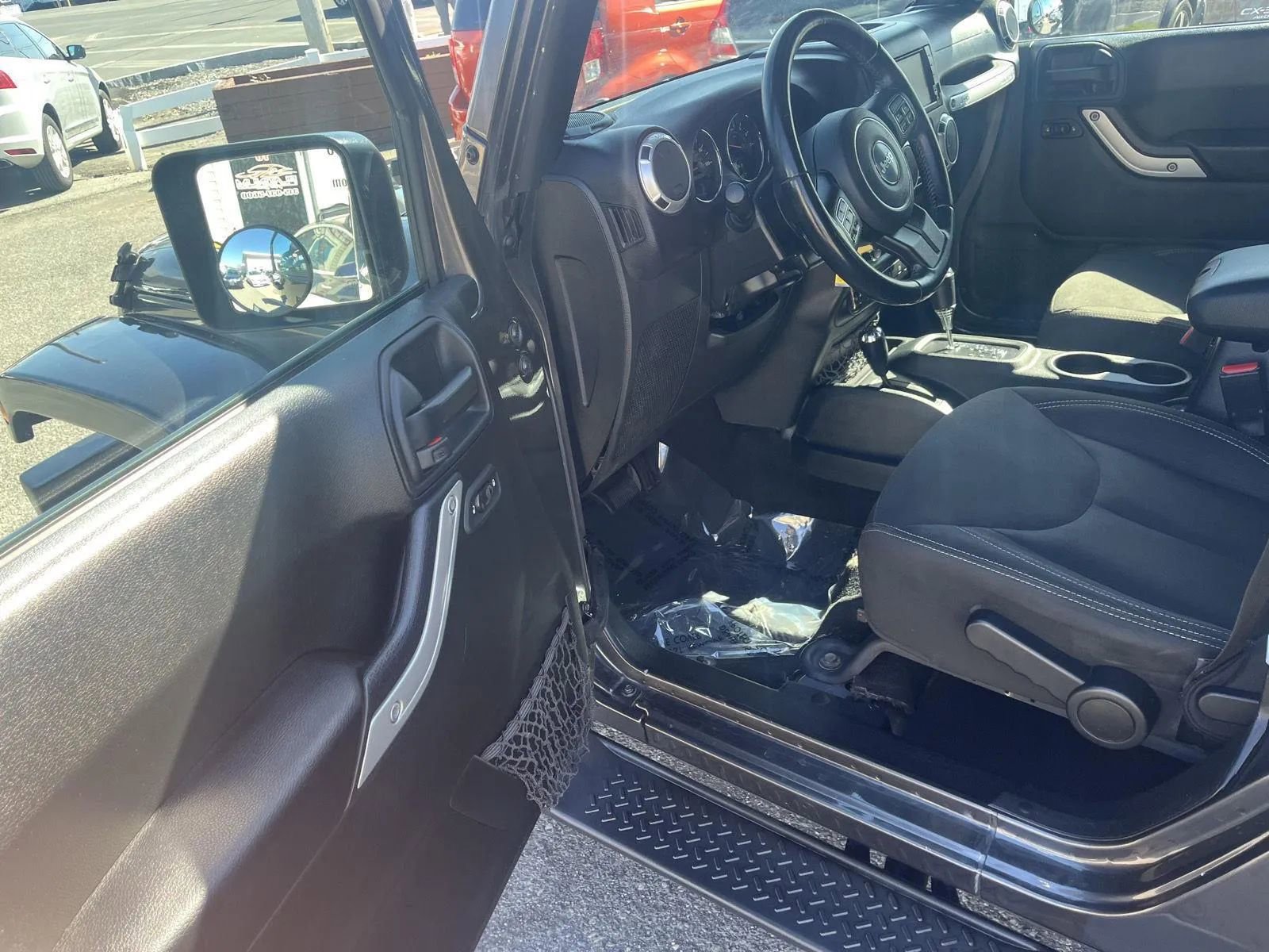 Used 2017 Jeep Wrangler Unlimited Sahara w/ Dual Top Group image 14