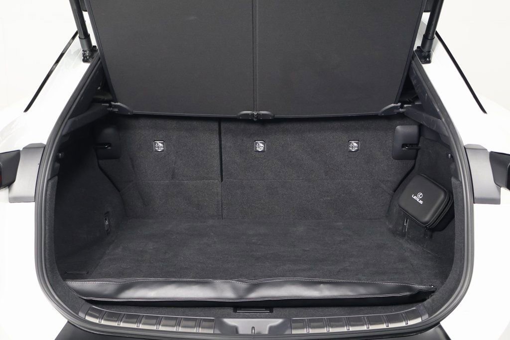 Used 2024 Lexus RZ 300e Premium w/ Technology Package image 13