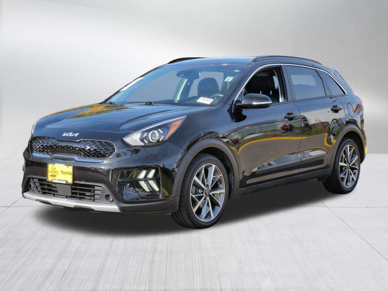 Used 2022 Kia Niro Touring Special Edition FWD image 3