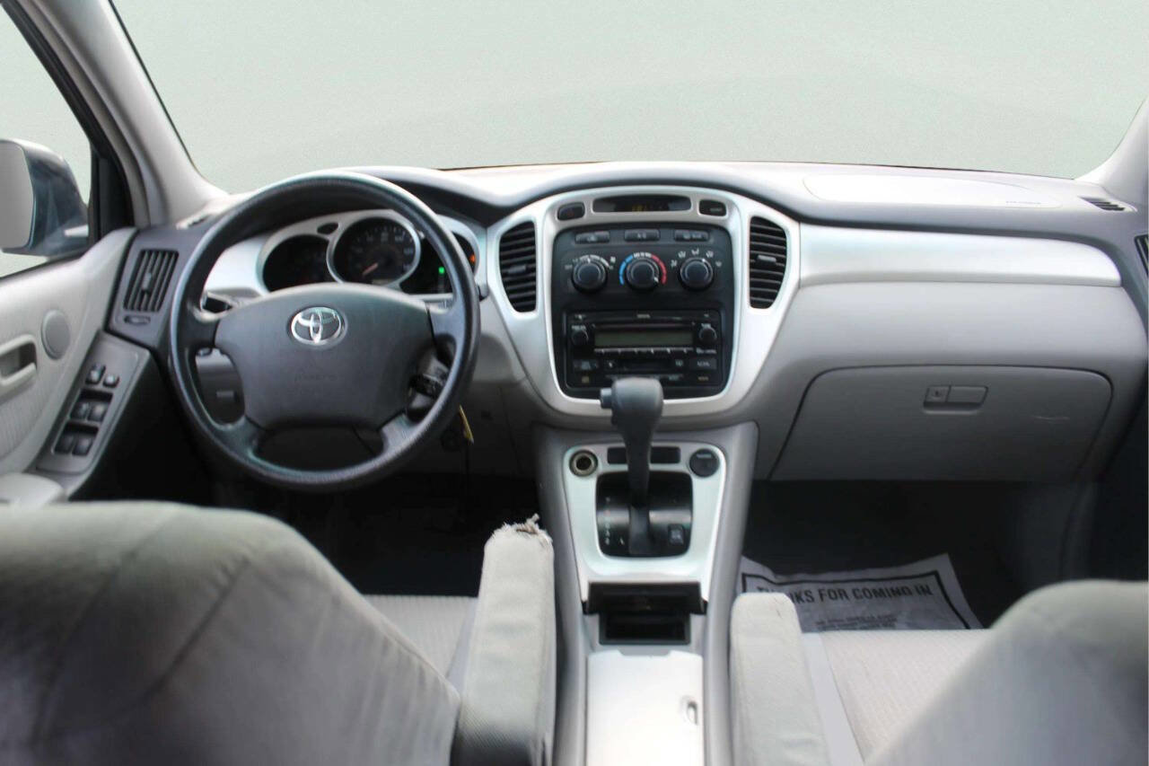 Used 2004 Toyota Highlander 4WD V6 image 5