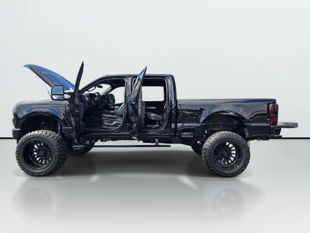 Used 2026 Ford F350 Platinum AWD/4WD image 7