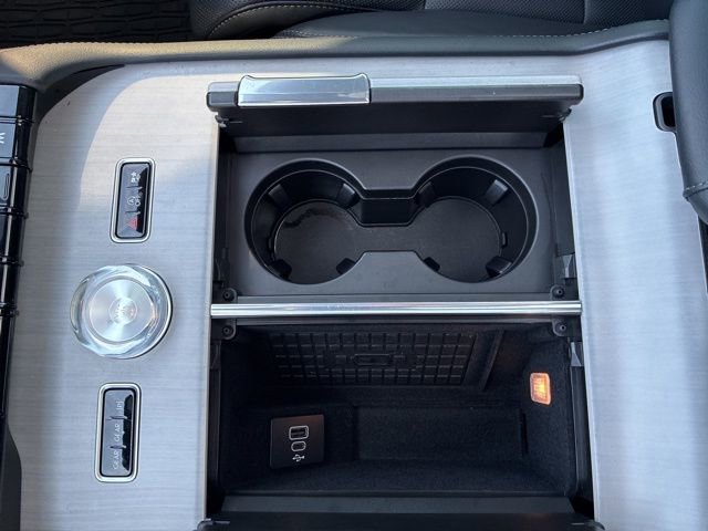 New 2025 Lincoln Navigator L Reserve w/ Jet Appearance Package image 19