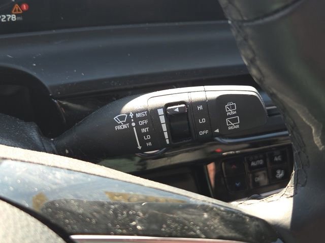 Used 2024 Kia Seltos S image 39