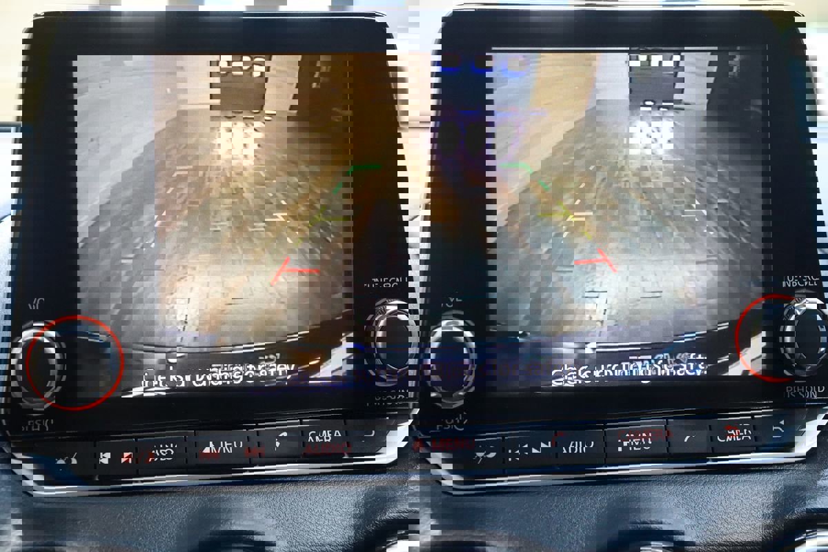 Used 2021 Nissan Sentra SV image 48