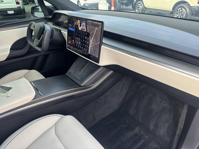 Used 2022 Tesla Model X Plaid image 34