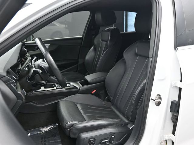 Used 2022 Audi A4 2.0T Premium Plus AWD/4WD image 5