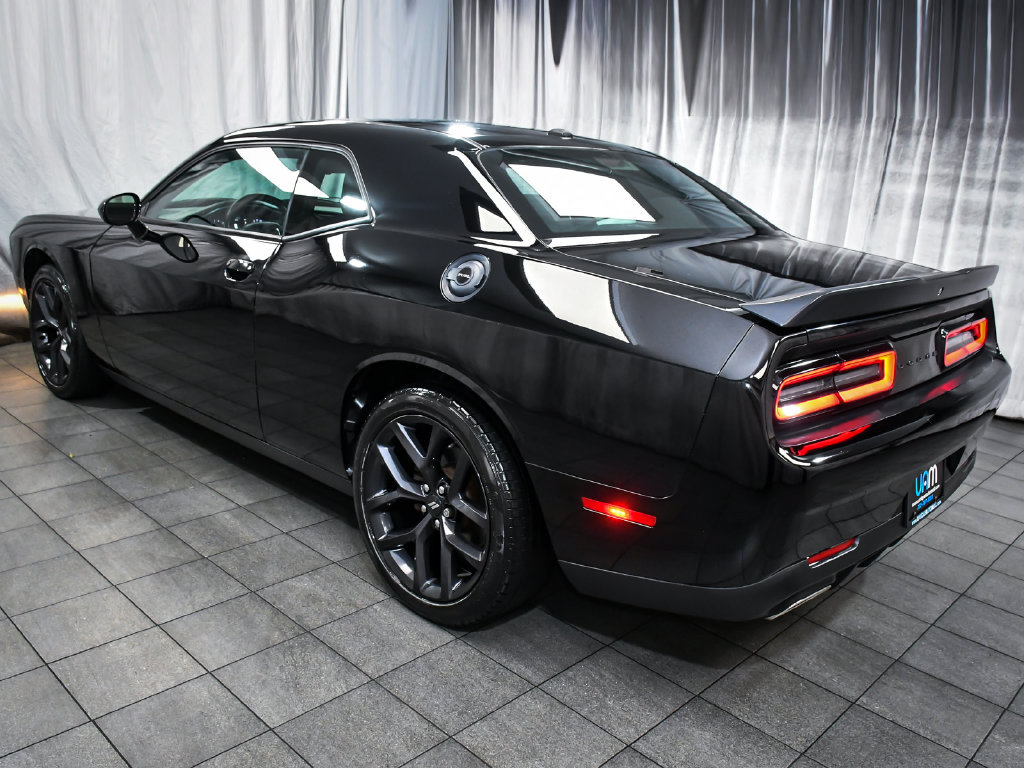Used 2021 Dodge Challenger SXT w/ Blacktop Package RWD image 4
