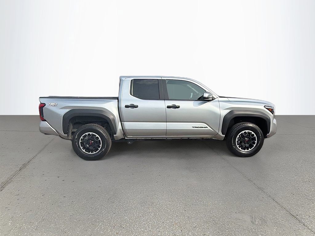 Used 2024 Toyota Tacoma TRD Off-Road image 3