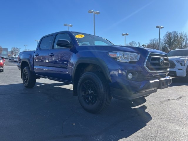 Used 2023 Toyota Tacoma SR5 w/ SX Package image 3