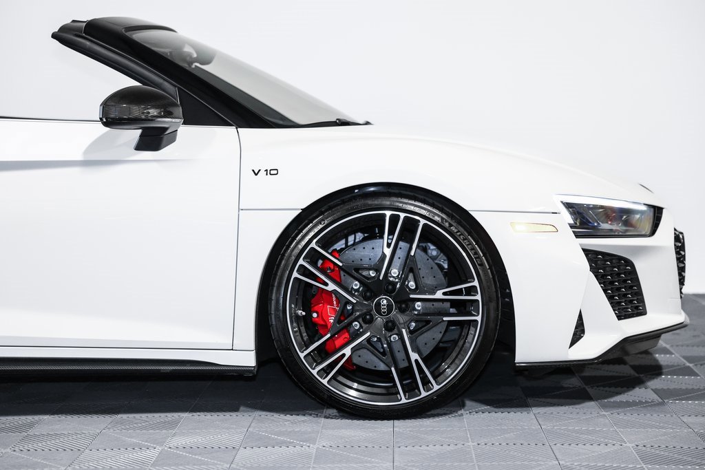 Used 2023 Audi R8 V10 performance image 3