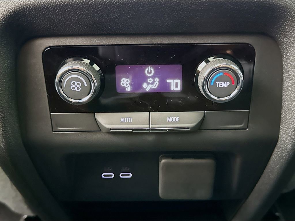 New 2026 Chevrolet Traverse LT w/ Enhanced Driving Package image 26