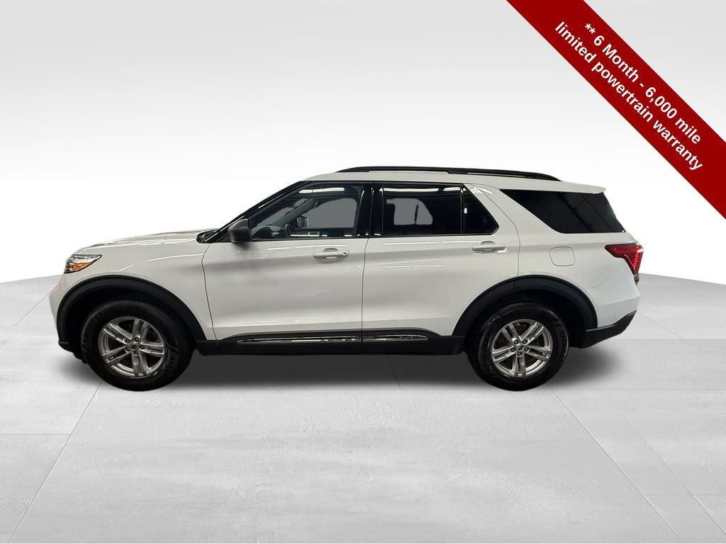 Used 2023 Ford Explorer XLT w/ Equipment Group 202A AWD/4WD image 2