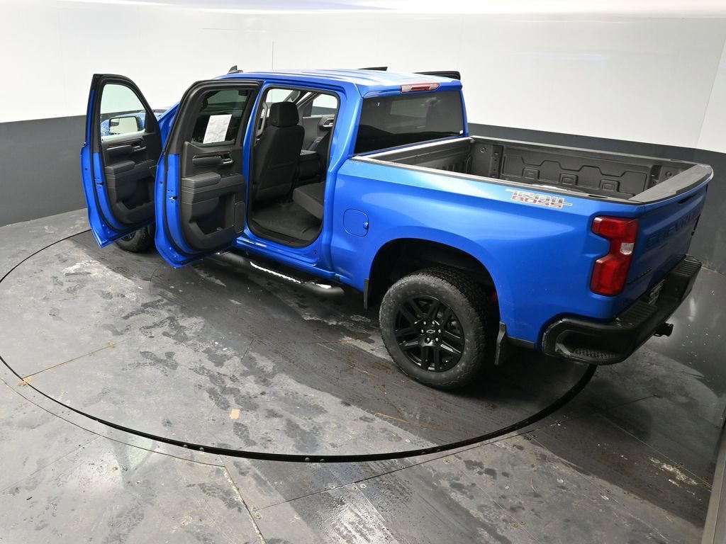 Used 2025 Chevrolet Silverado 1500 LT Trail Boss w/ LPO, Dark Essentials Package image 59
