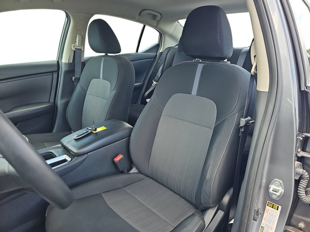 Used 2024 Nissan Sentra SV FWD image 15
