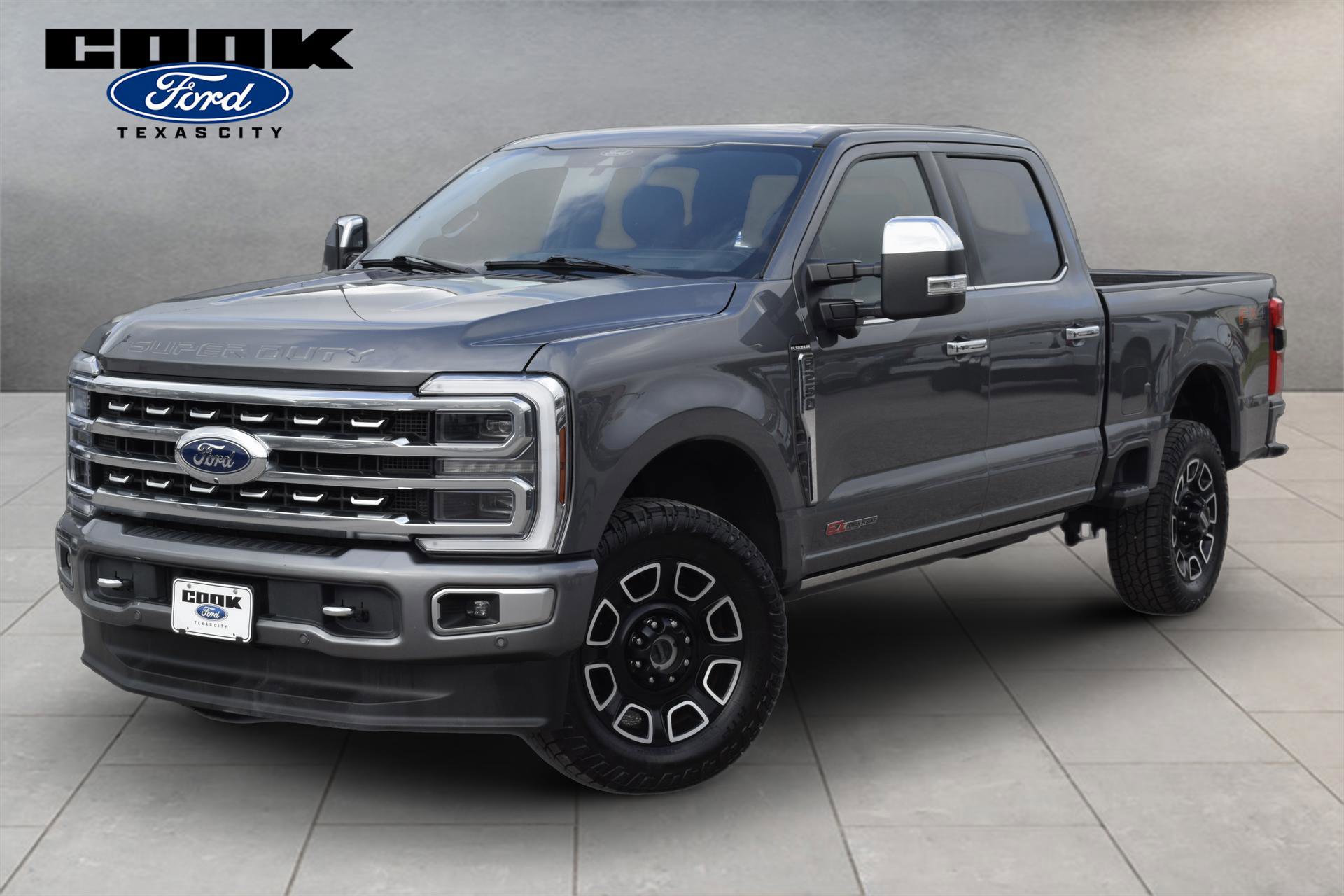 Used 2024 Ford F250 Platinum AWD/4WD image 1