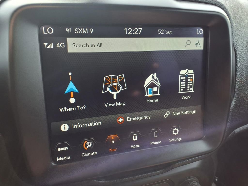 Used 2023 Jeep Renegade Latitude image 7