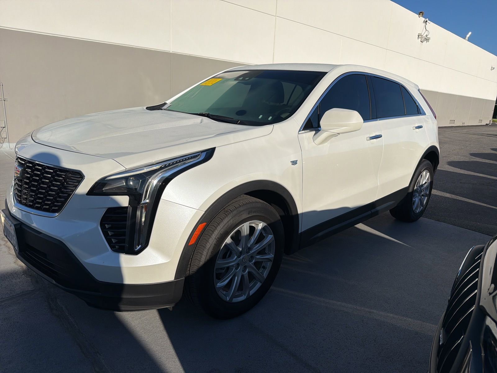 Used 2023 Cadillac XT4 Luxury image 2
