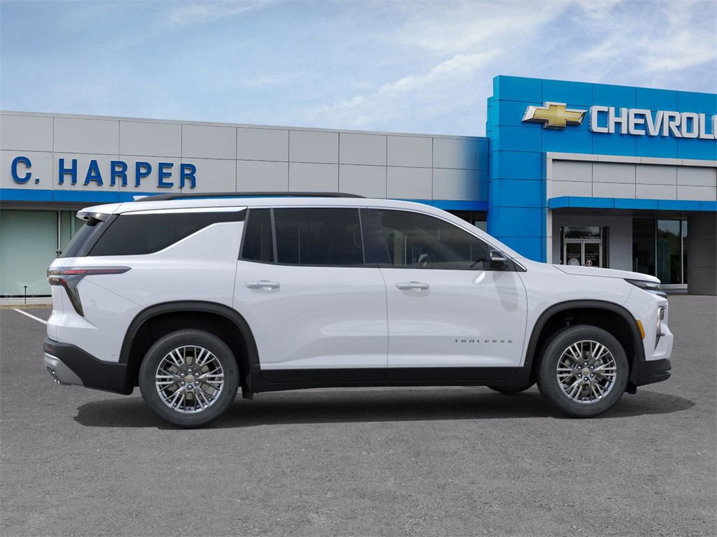 New 2025 Chevrolet Traverse LT w/ Driver Confidence Package image 5