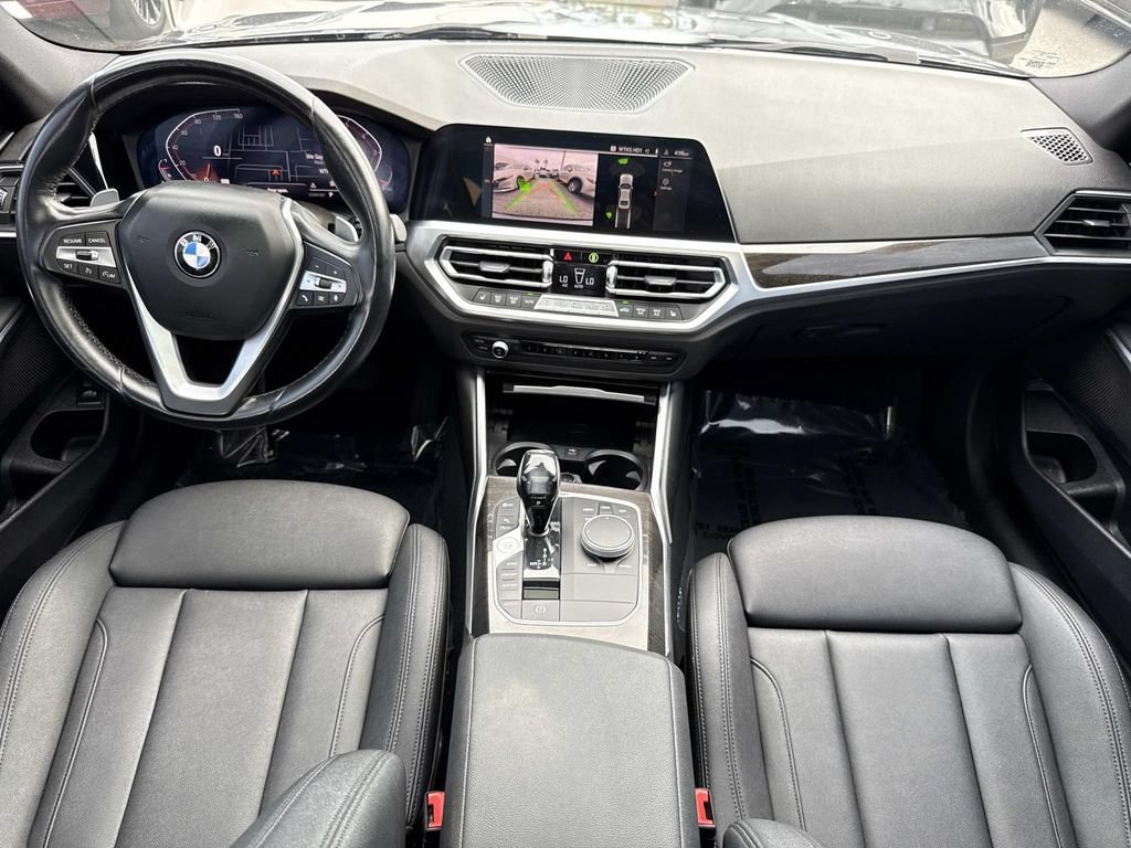 Used 2020 BMW 330i xDrive Sedan w/ Convenience Package AWD/4WD image 17