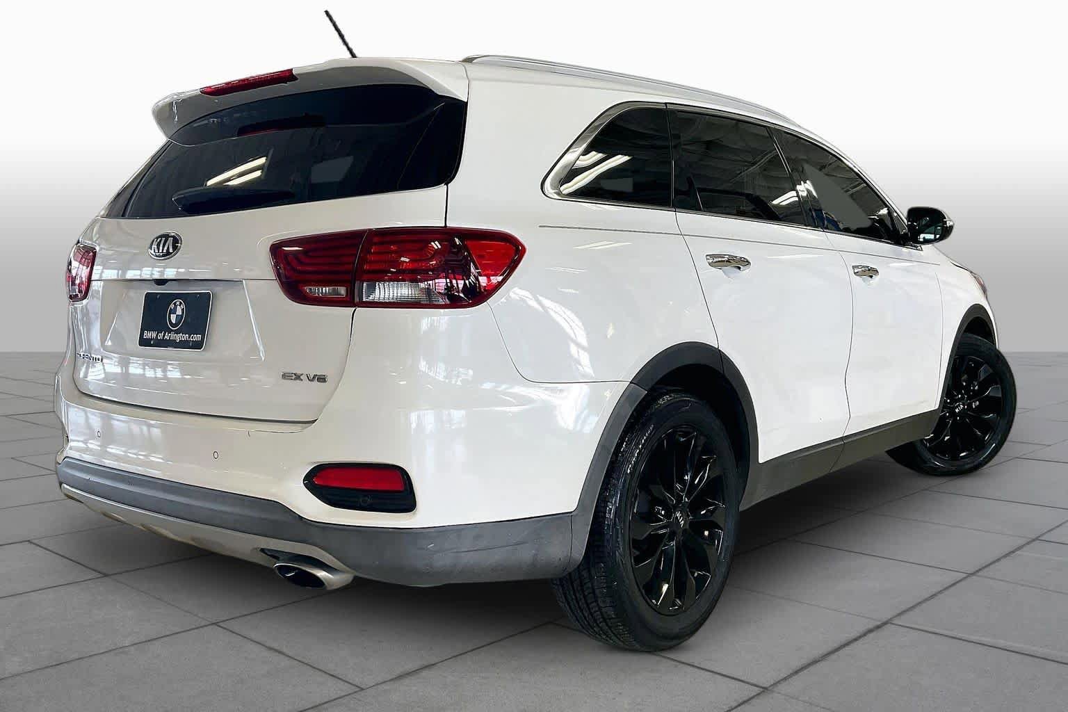Used 2020 Kia Sorento EX FWD image 12