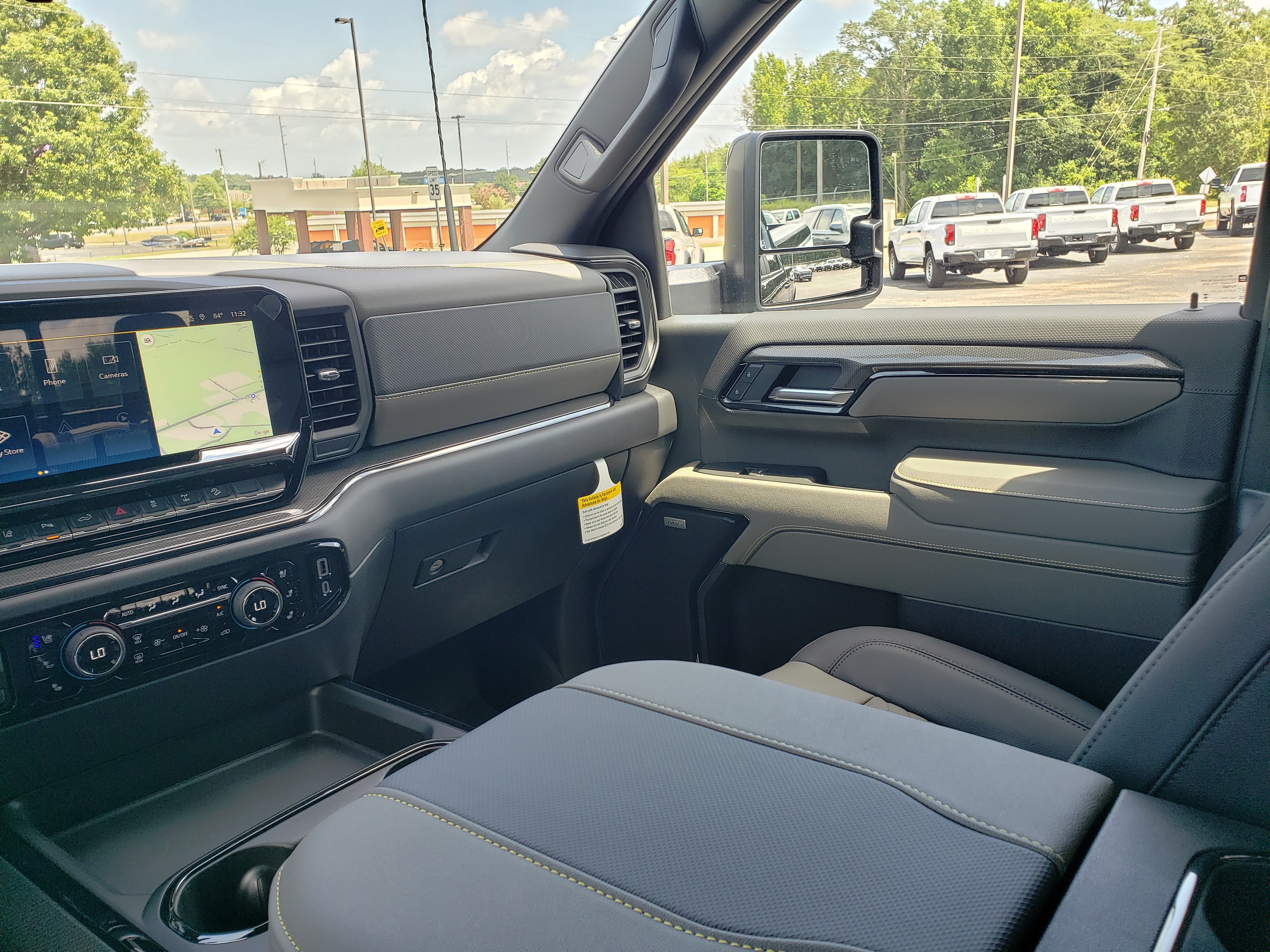 New 2026 Chevrolet Silverado 2500 ZR2 w/ LPO, Dark Essentials Package AWD/4WD image 20